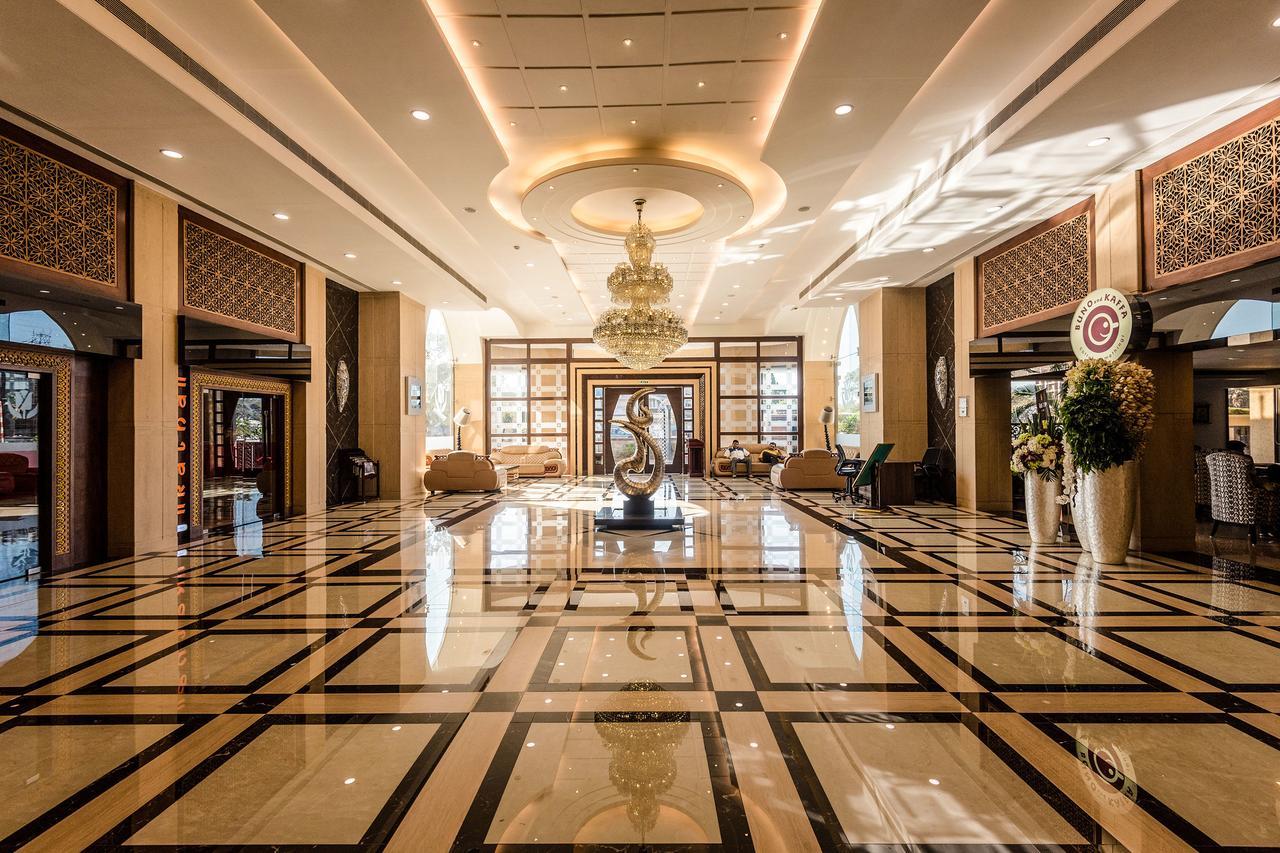 Golden Chariot Vasai Hotel מראה חיצוני תמונה