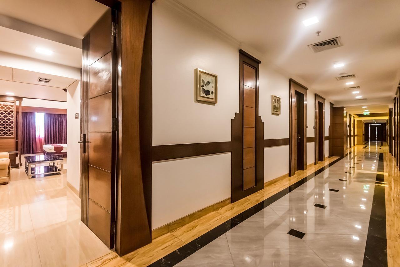 Golden Chariot Vasai Hotel מראה חיצוני תמונה